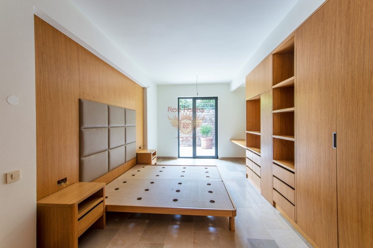 Haus in Kotor, Montenegro, 200 m² - Foto 18