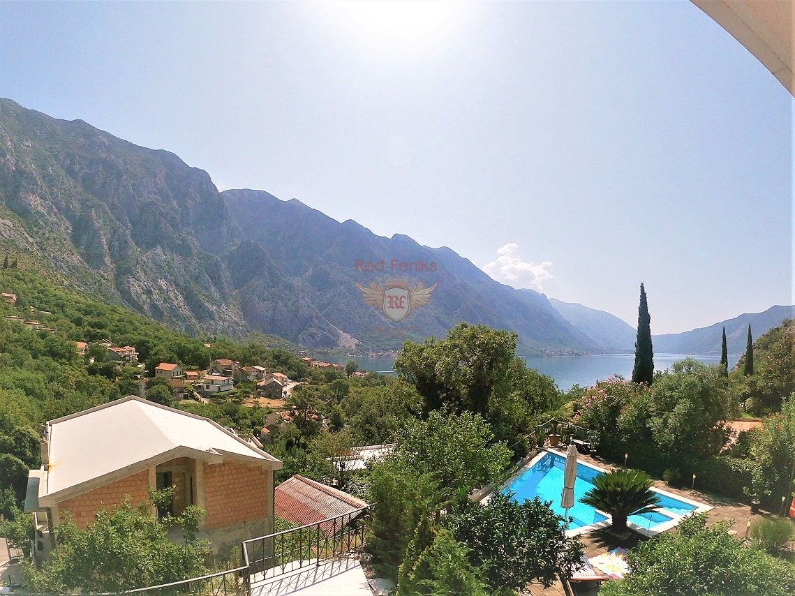 House in Kotor, Montenegro, 150 m² - picture 19