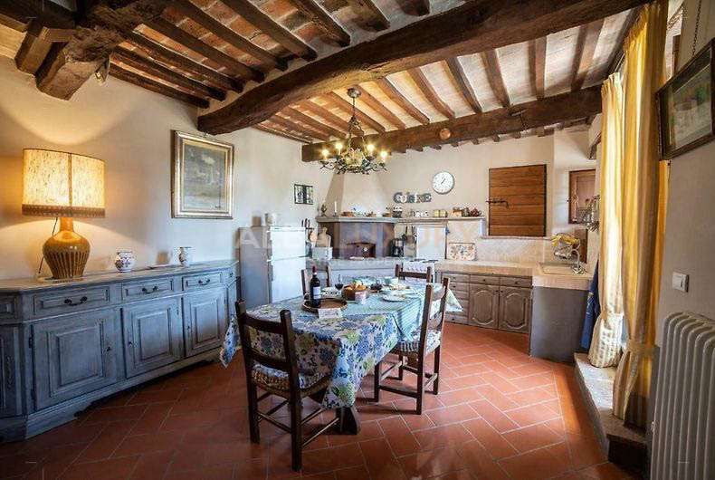 Villa a Passignano sul Trasimeno, Italia, 300 m² - foto 14