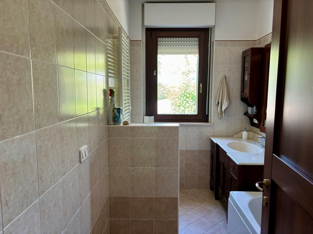 Wohnung in Citta Sant'Angelo, Italien, 154 m² - Foto 10