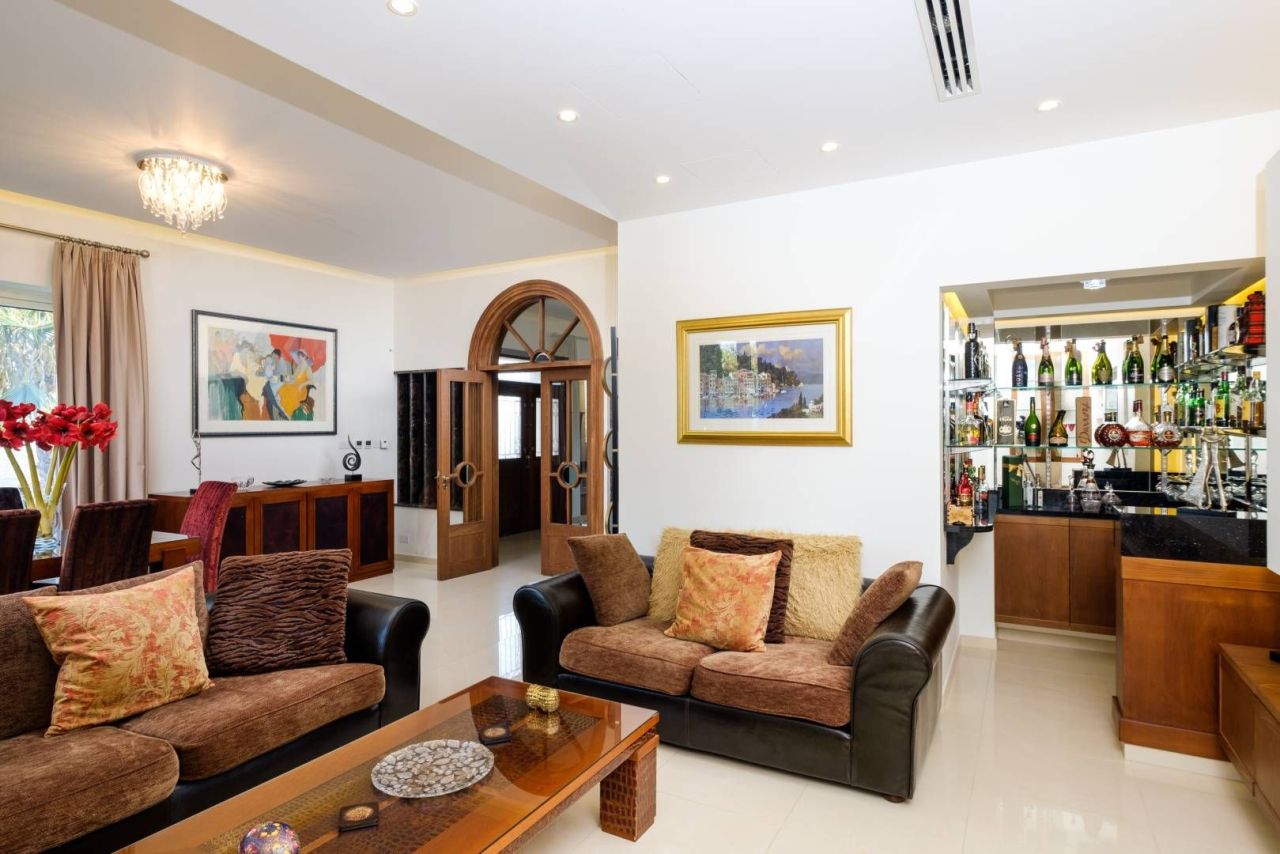 Casa a Larnaca, Cipro, 558 m² - foto 7