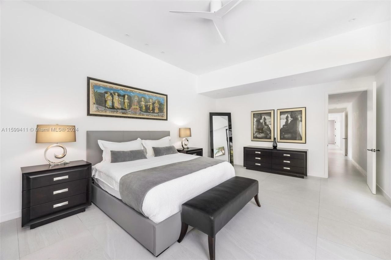 Villa en Miami, Estados Unidos, 290 m² - imagen 12