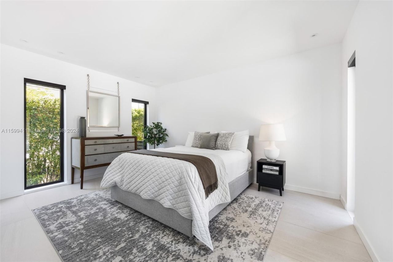 Villa en Miami, Estados Unidos, 290 m² - imagen 11