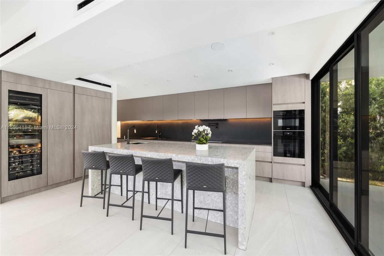 Villa en Miami, Estados Unidos, 290 m² - imagen 10