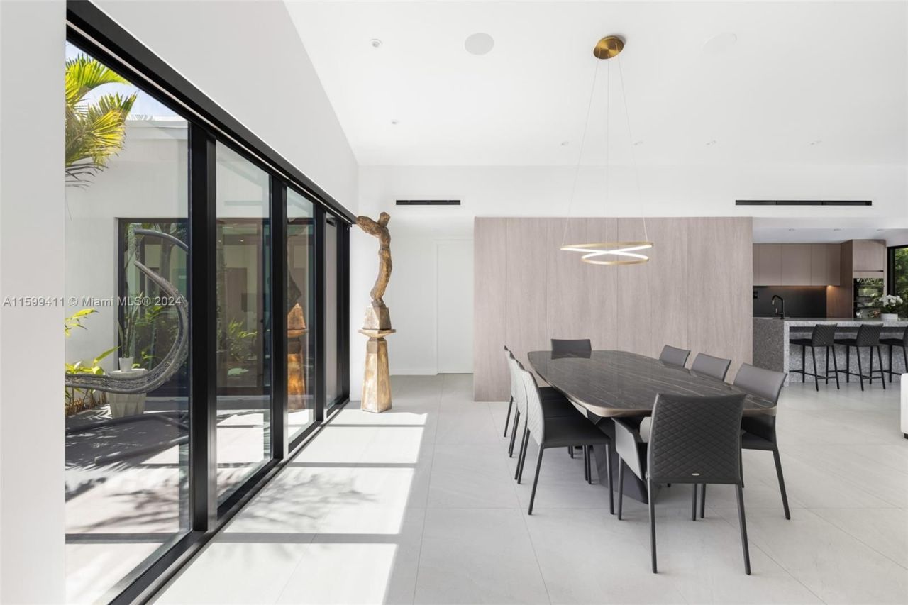 Villa en Miami, Estados Unidos, 290 m² - imagen 3