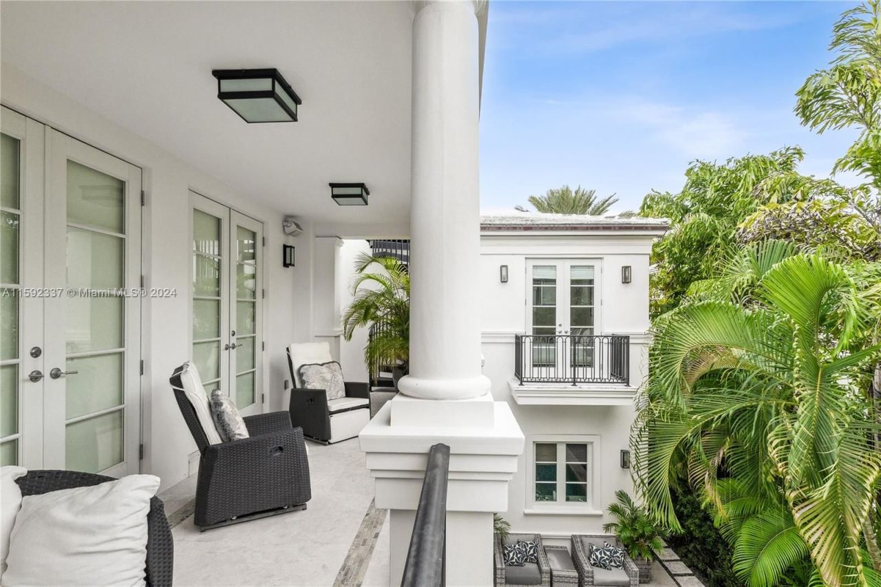 Villa à Miami, États-Unis, 330 m² - image 17