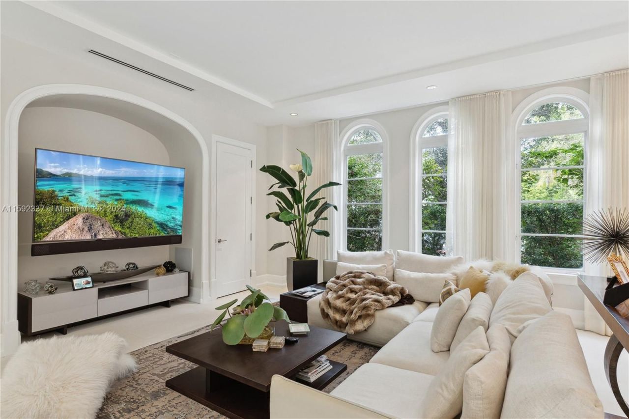 Villa à Miami, États-Unis, 330 m² - image 10