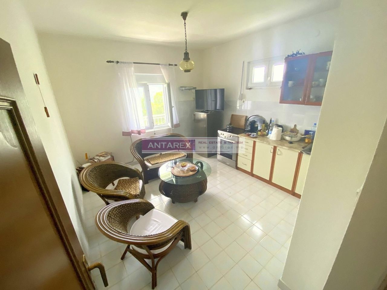 Villa in Herceg-Novi, Montenegro, 226 m² - picture 3