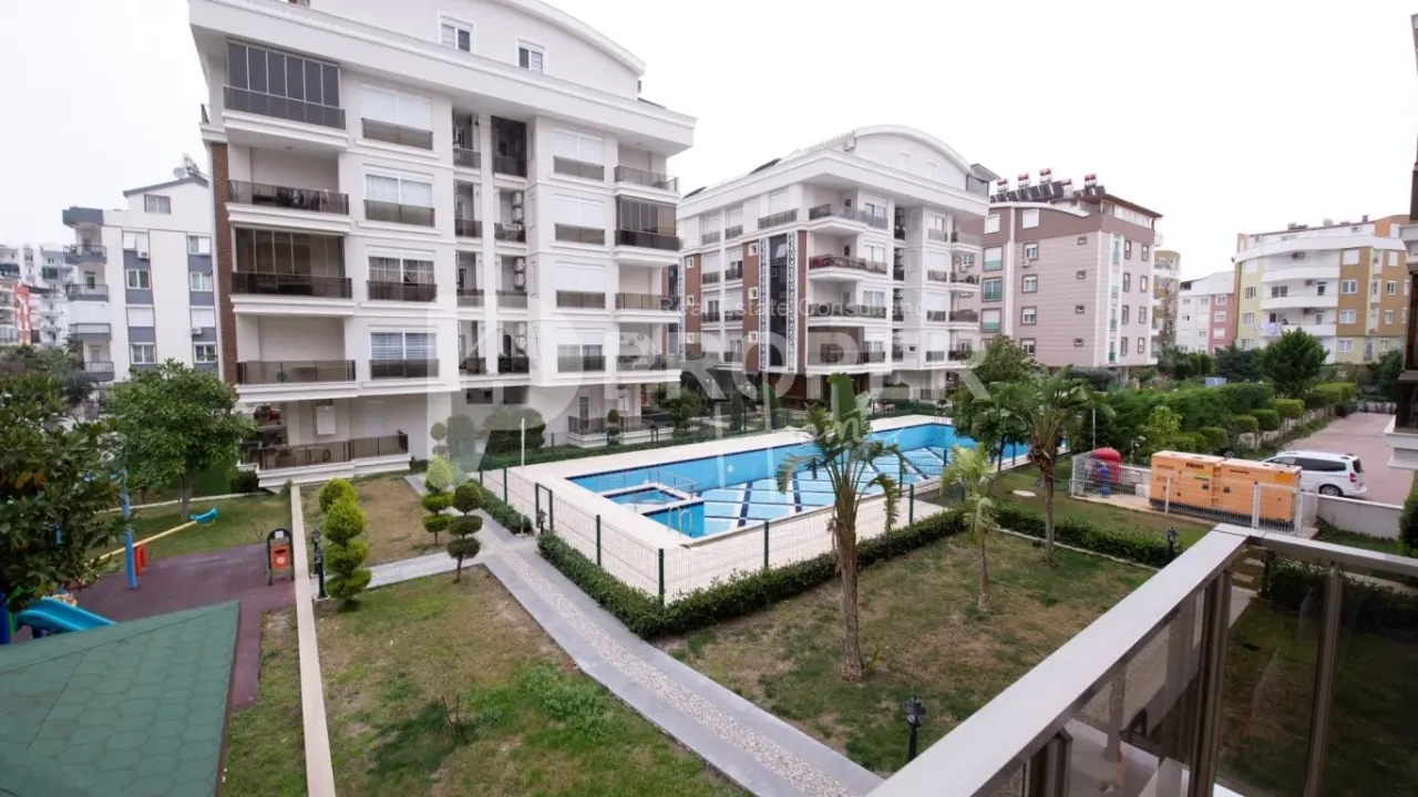 Flat in Antalya, Turkey, 90 m² - picture 1