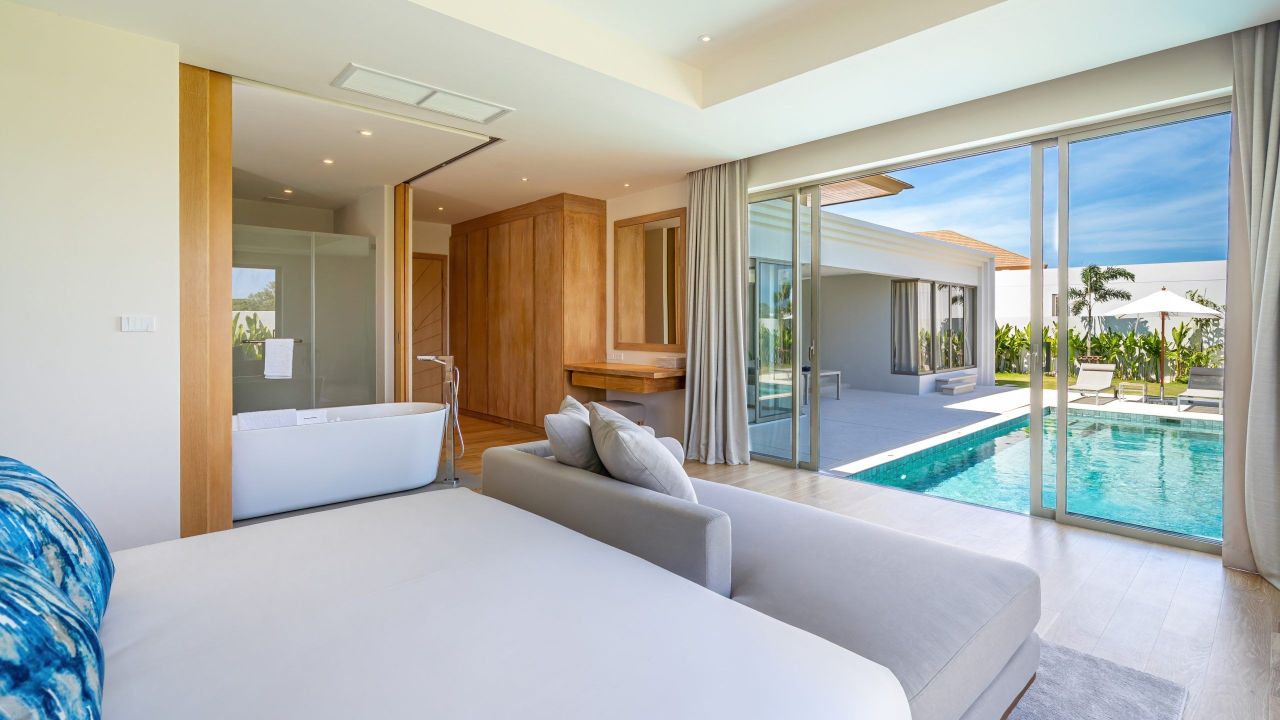 Villa on Bang Tao, Thailand, 221 m² - picture 17