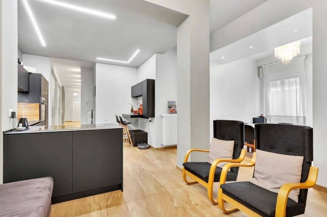 Flat in Milan, Italy, 125 m² - picture 7