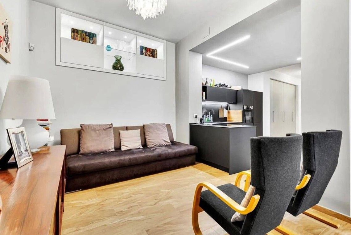 Flat in Milan, Italy, 125 m² - picture 5