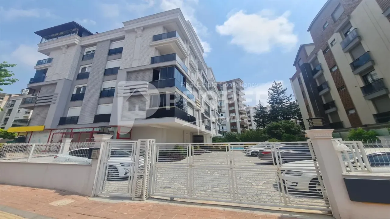 Piso en Antalya, Turquia, 150 m² - imagen 1