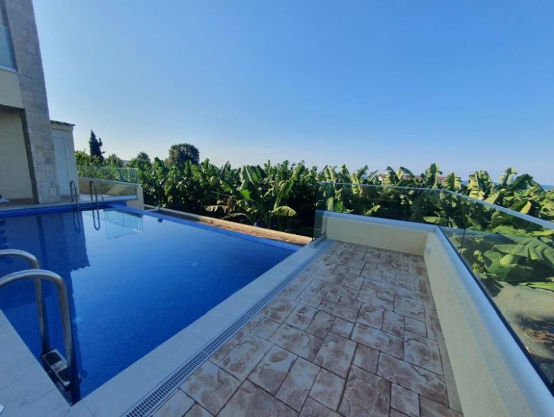 Casa di reddito a Paphos, Cipro, 543 m² - foto 2