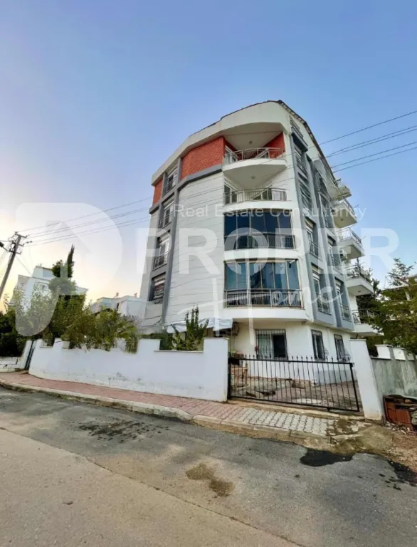 Flat in Antalya, Turkey, 140 m² - picture 1