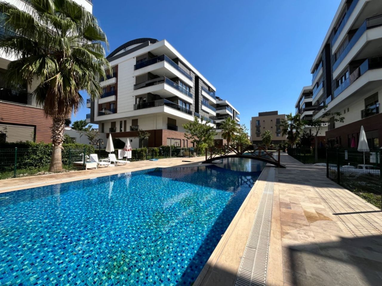 Flat in Antalya, Turkey, 150 m² - picture 1