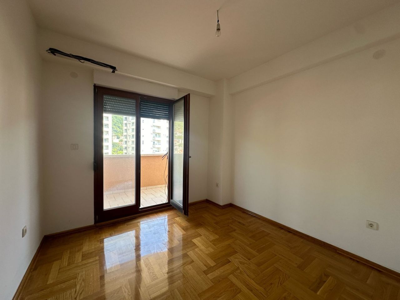 Flat in Budva, Montenegro, 111 m² - picture 3
