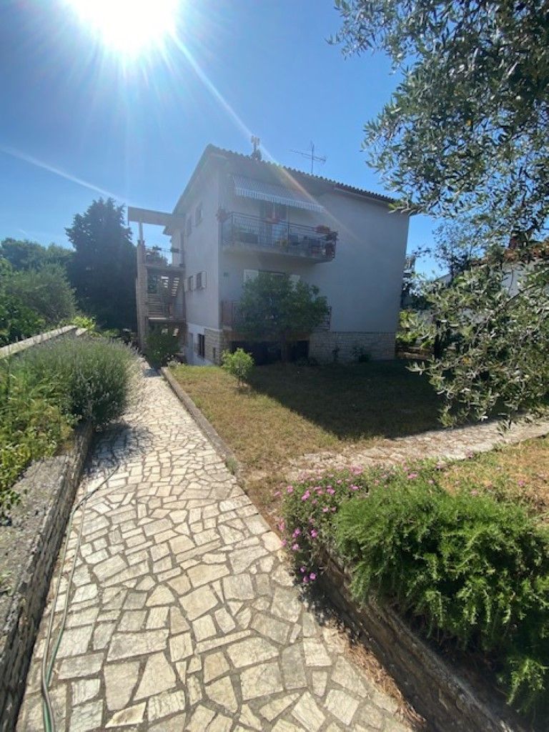 House in Pula, Croatia, 420 m² - picture 3