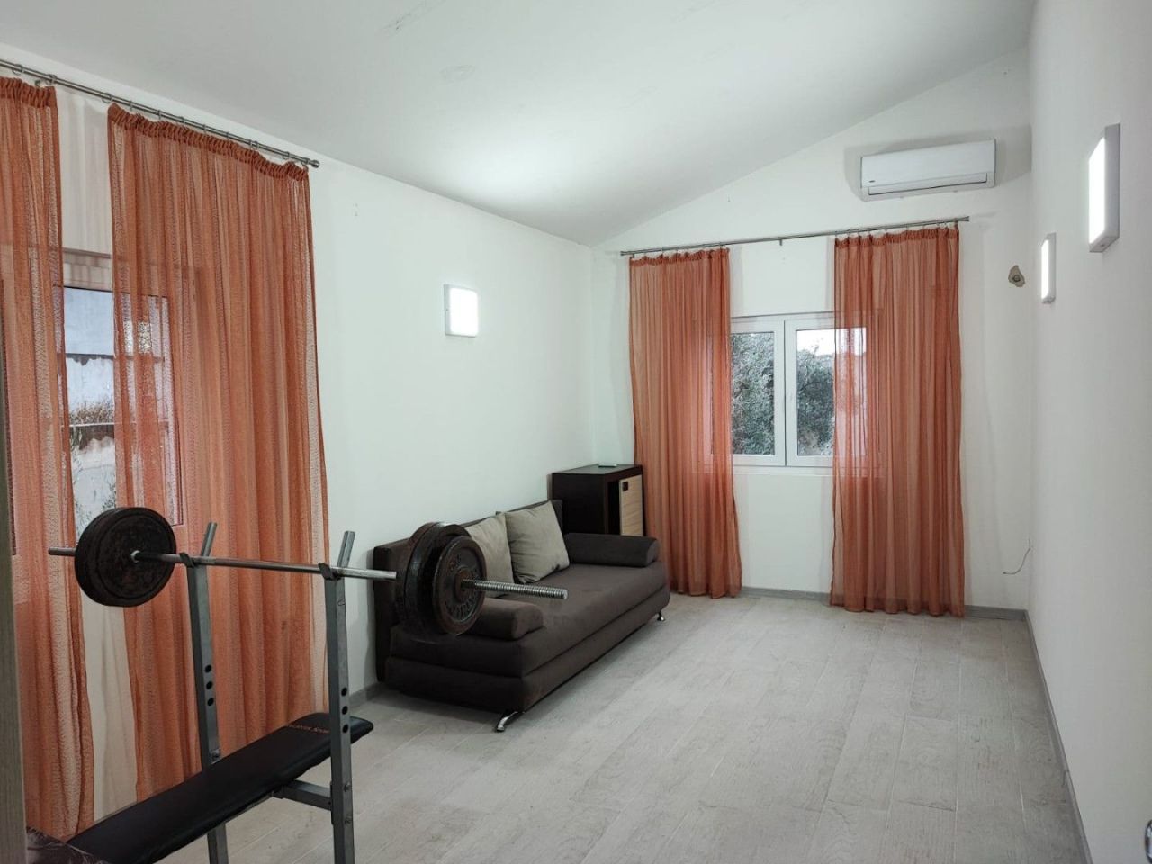 Casa en el Bar, Montenegro, 350 m² - imagen 8