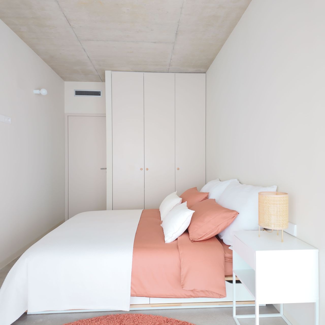 Wohnung in Barcelona, Spanien, 73 m² - Foto 1