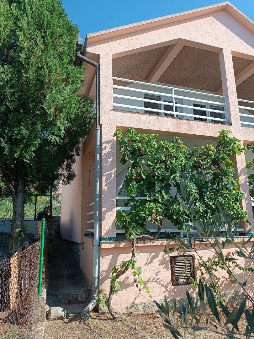 Haus in Bar, Montenegro, 97 m² - Foto 2