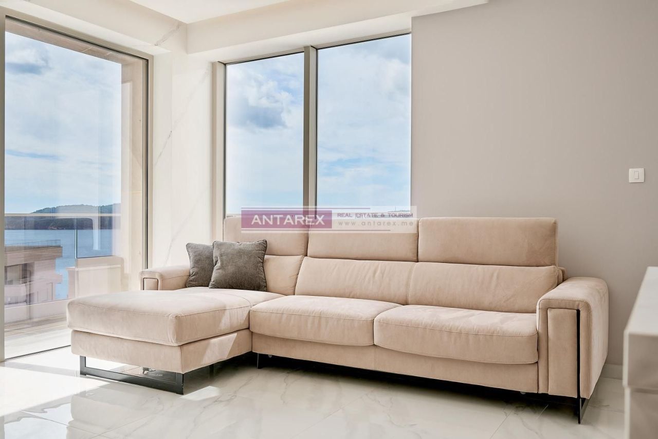 Apartment in Rafailovici, Montenegro, 90 m² - picture 5