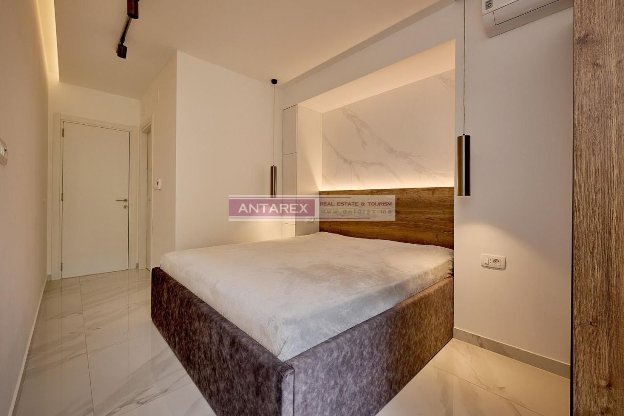 Apartment in Rafailovici, Montenegro, 90 m² - picture 8