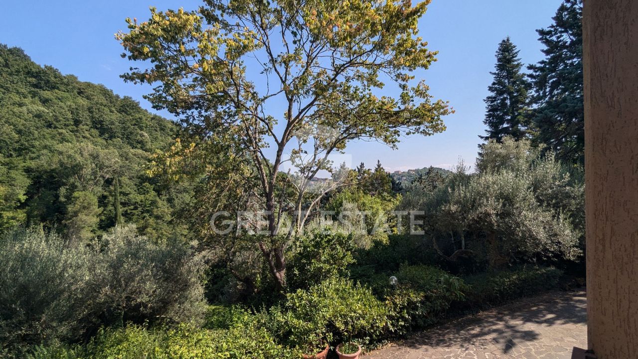 Villa in Perugia, Italy, 356.35 m² - picture 15