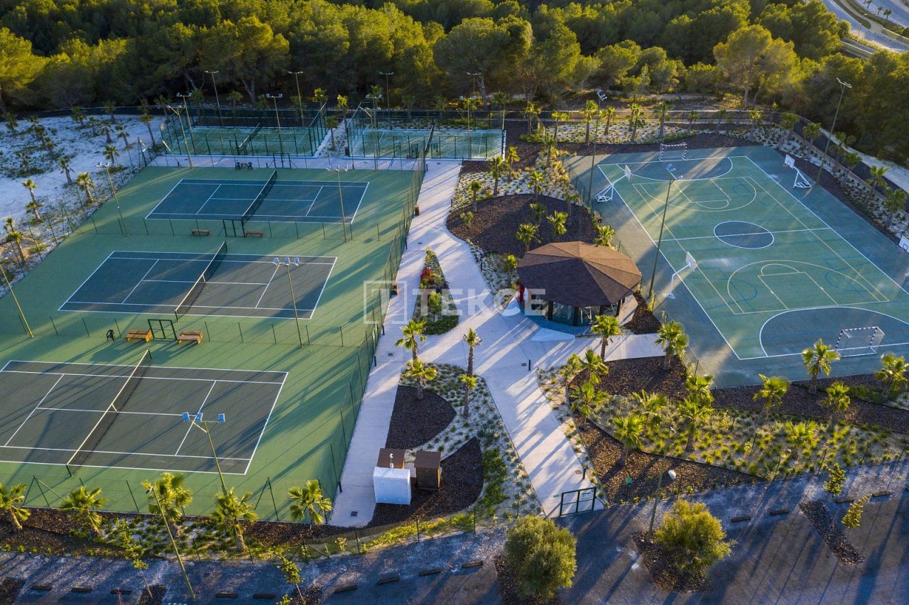 Villa in San Miguel de Salinas, Spain, 129 m² - picture 16