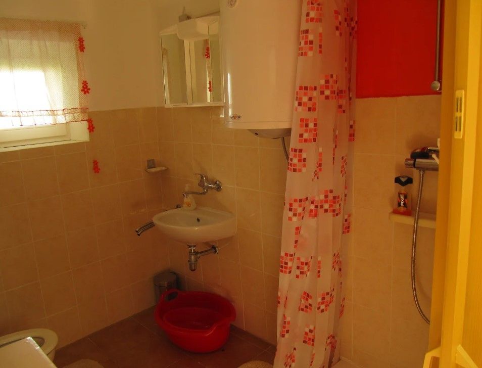 Casa en Pula, Croacia, 60 m² - imagen 16