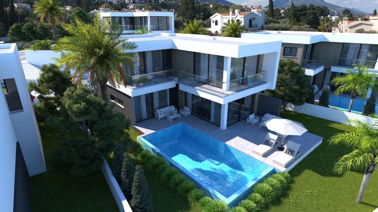 Villa in Kyrenia, Cyprus, 220 m² - picture 1