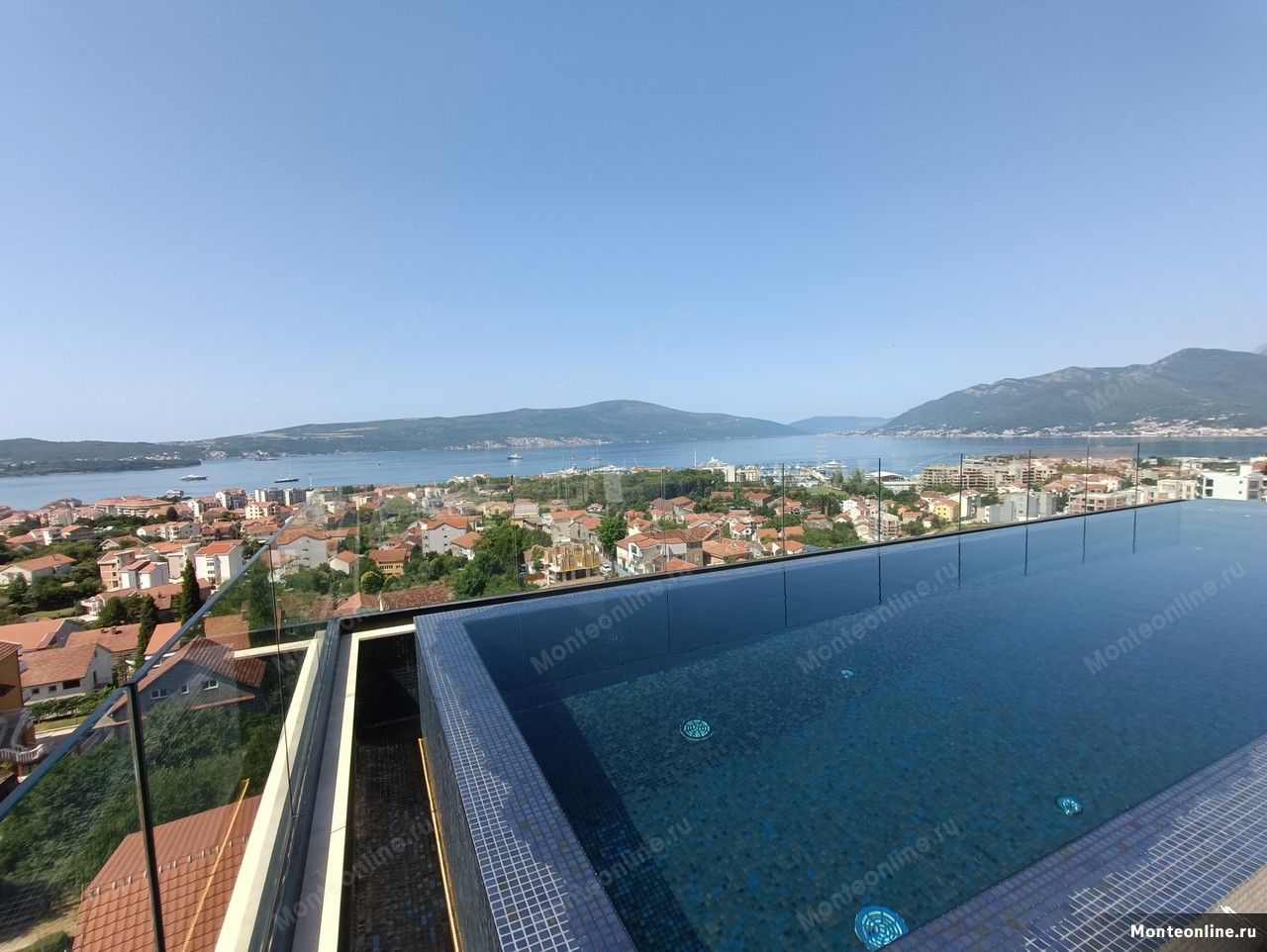 Flat in Tivat, Montenegro, 55 m² - picture 1