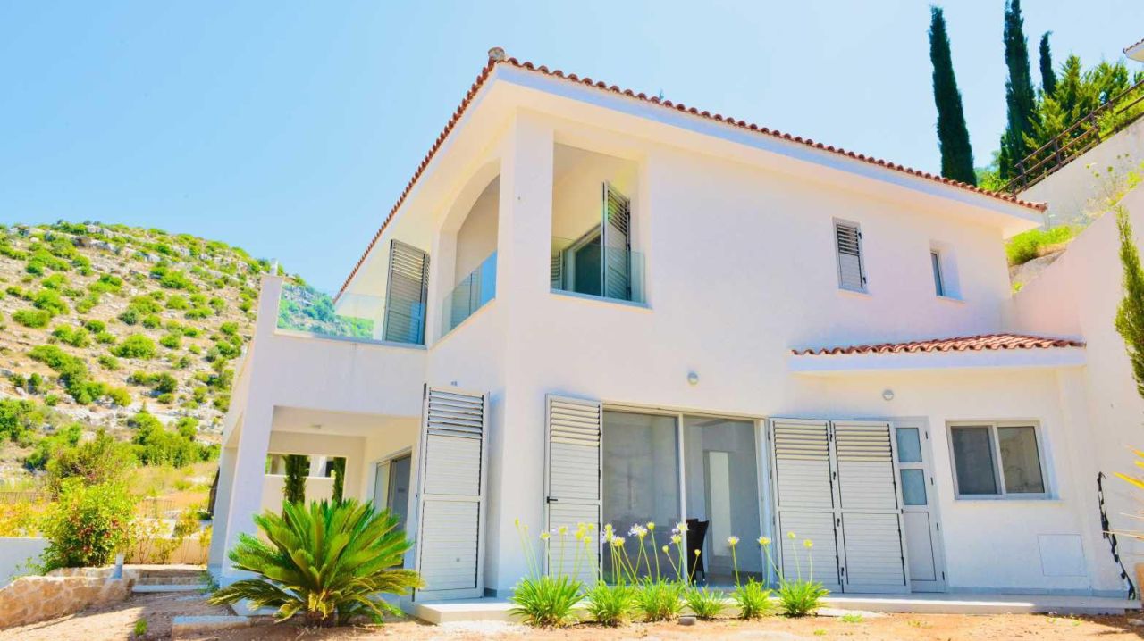House in Tala, Cyprus - picture 1