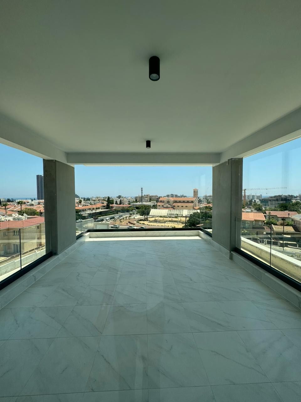 Appartement à Germasogeia, Chypre, 156 m² - image 1