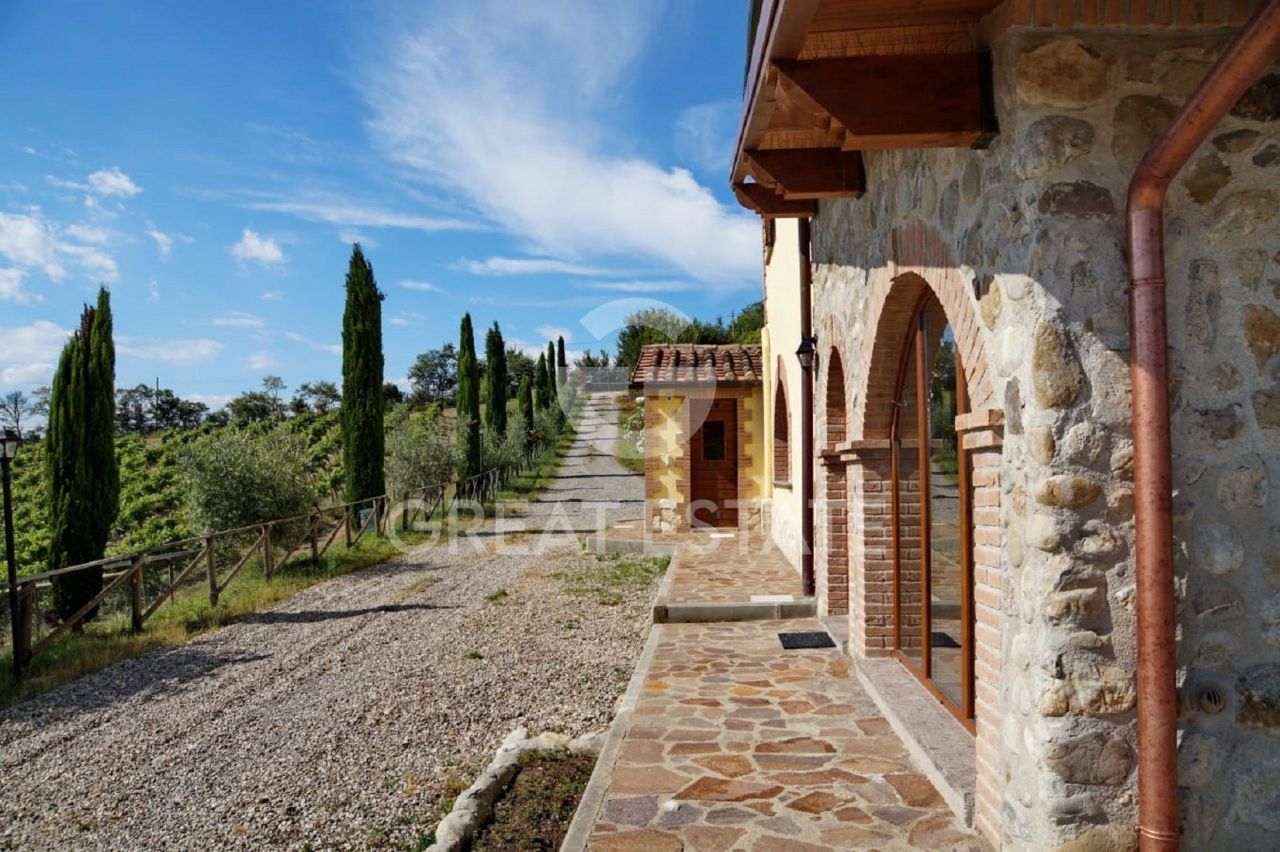 Casa en Ficulle, Italia, 600 m² - imagen 5