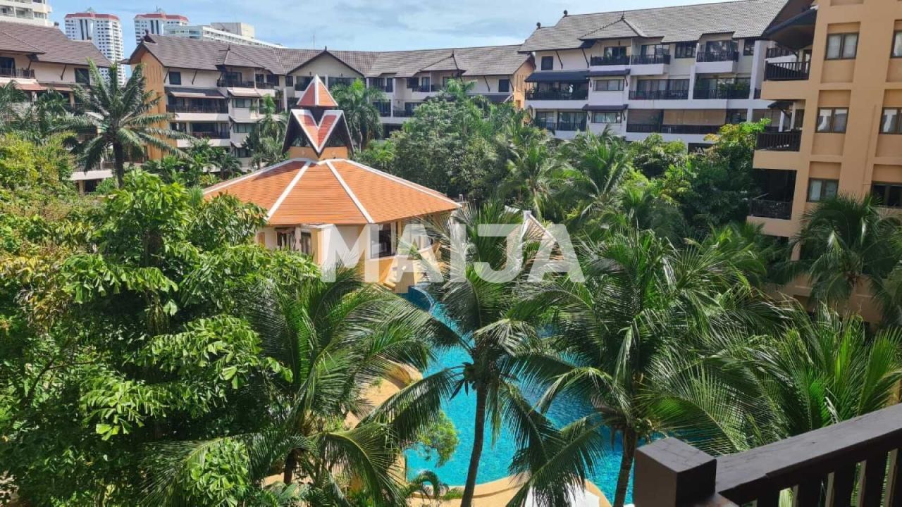 Apartamento en Pattaya, Tailandia, 64 m² - imagen 1