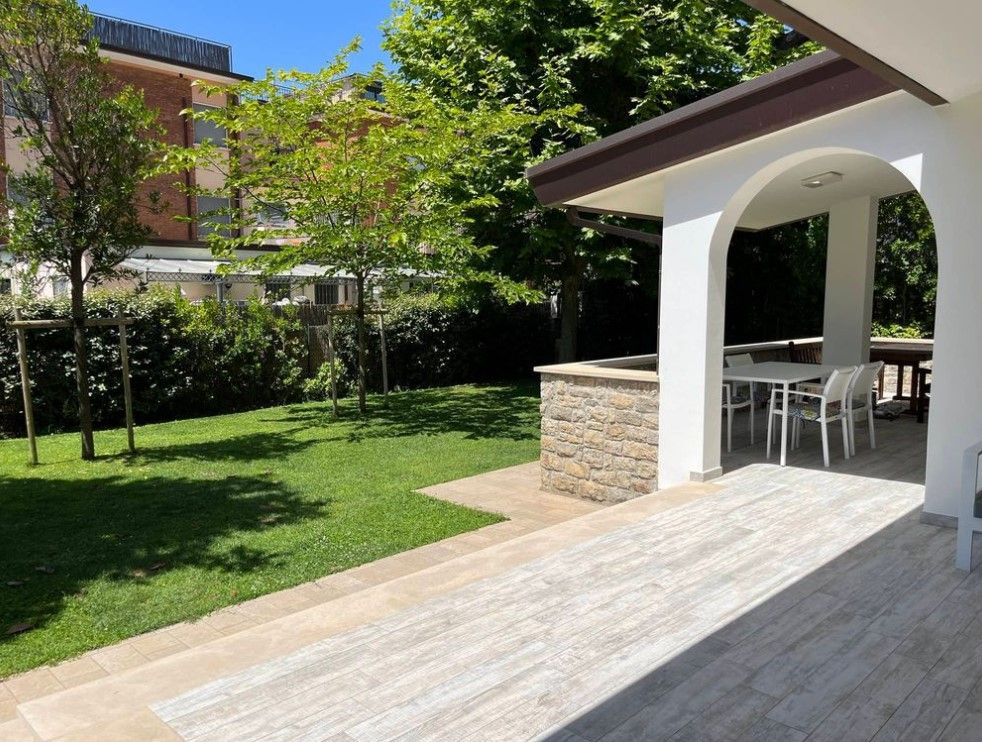 Villa en Forte dei Marmi, Italia, 220 m² - imagen 5