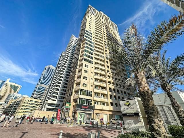 Apartment in Dubai, UAE, 88 m² - picture 6