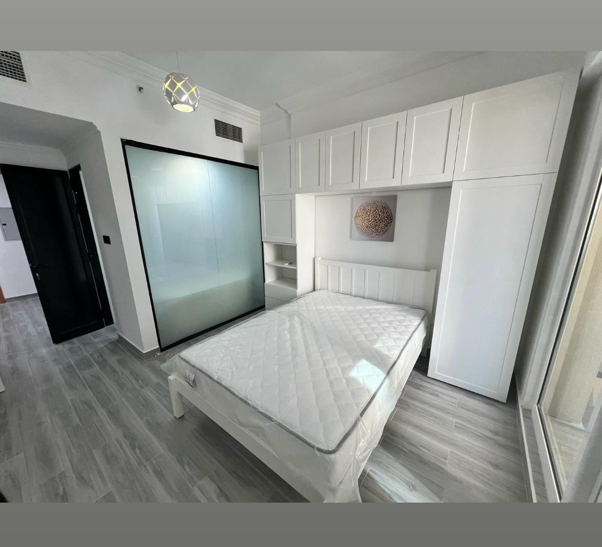 Apartment in Dubai, UAE, 88 m² - picture 4