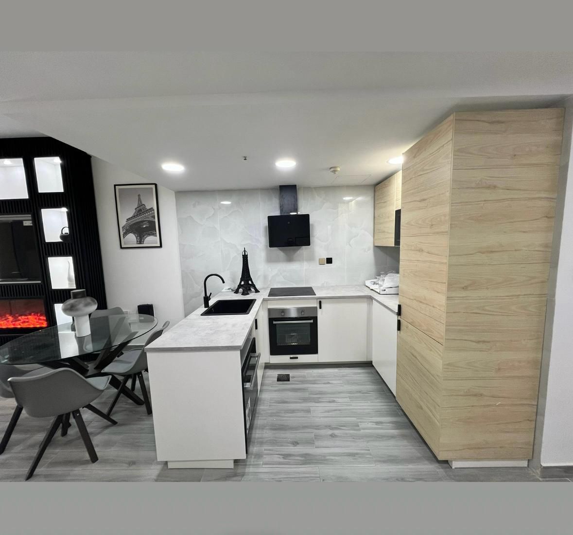 Apartment in Dubai, UAE, 88 m² - picture 9