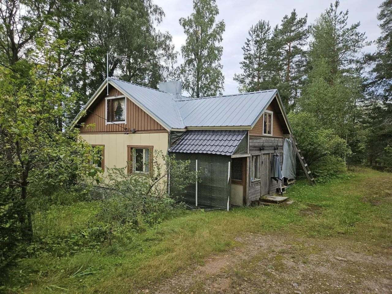 Maison à Miehikkala, Finlande, 60 m² - image 1