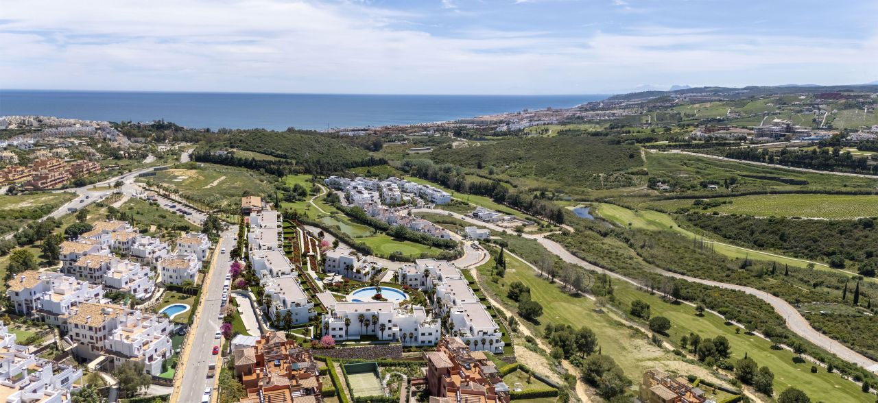 Appartement à Casares, Espagne, 126 m² - image 1