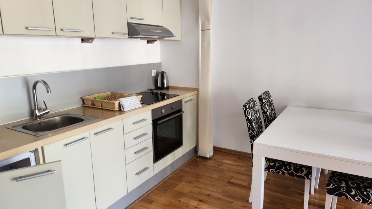 Piso en Przno, Montenegro, 75 m² - imagen 6