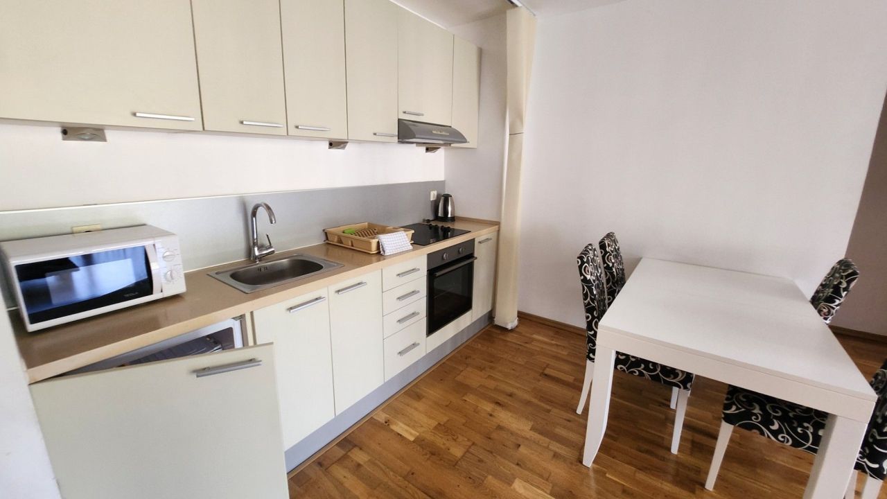 Piso en Przno, Montenegro, 75 m² - imagen 7