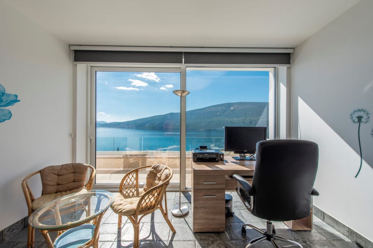 Villa a Đenovići, Montenegro, 760 m² - foto 12