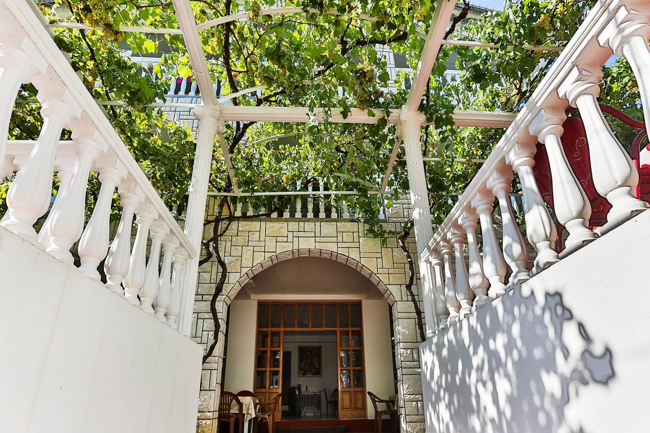 Hotel en Sutomore, Montenegro, 360 m² - imagen 13