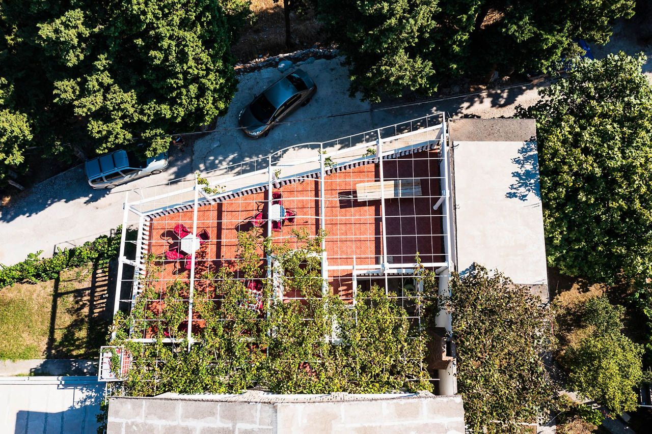 Hotel en Sutomore, Montenegro, 360 m² - imagen 4