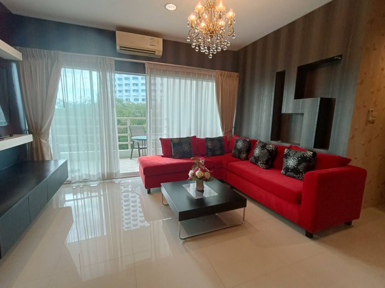 Wohnung in Pattaya, Thailand, 96 m² - Foto 1