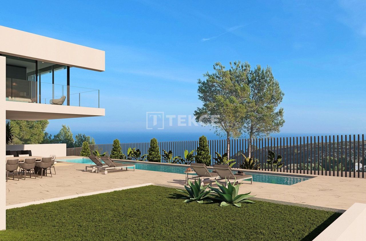 Villa à Teulada, Espagne, 568 m² - image 1