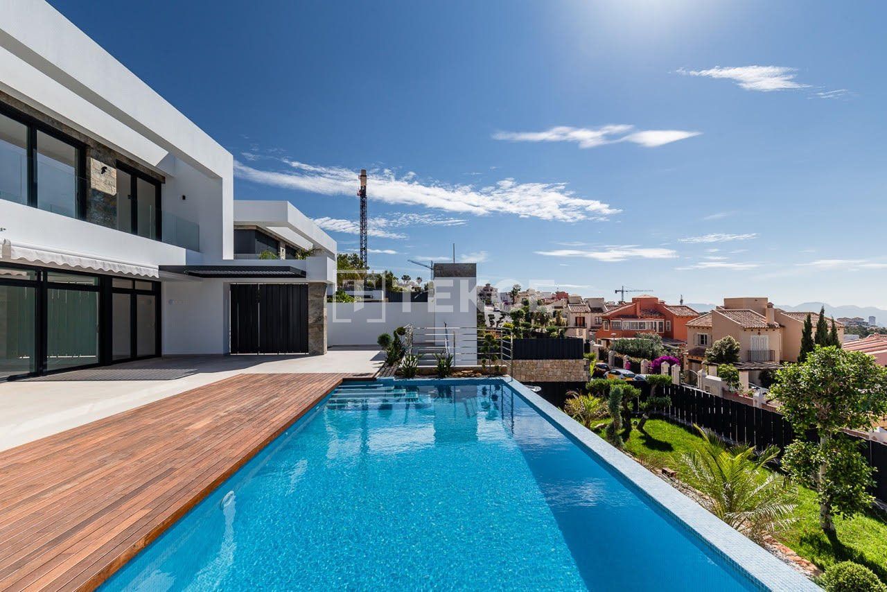 Villa en Finestrat, España, 998 m² - imagen 7